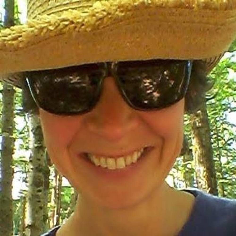 Meet your Posher, Rebecca